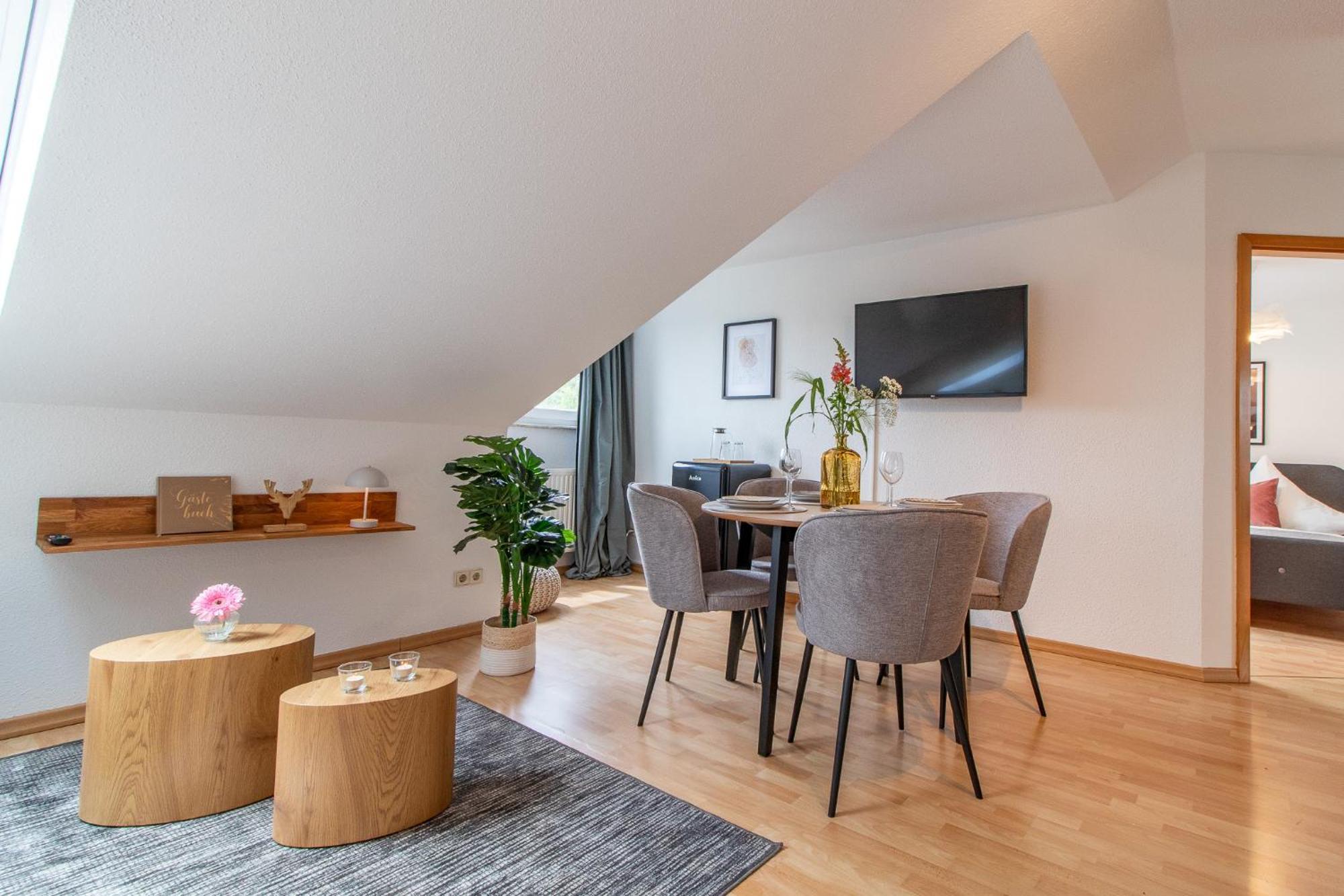 Apartment Sternenhimmel I Aufzug I Stellplatz I Modern Schwarzenberg  Exterior foto